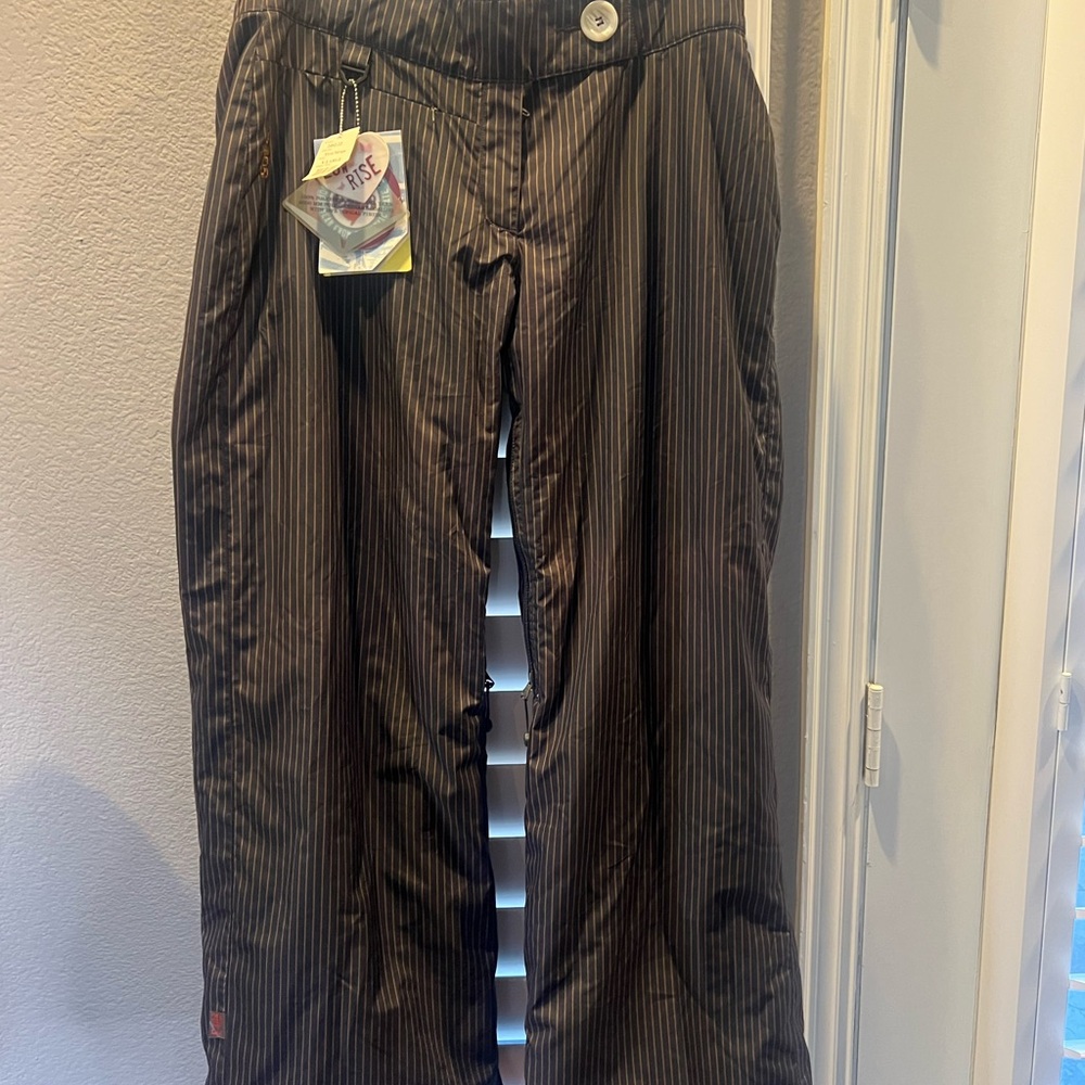Snowboard Pants-Brand New-E408 Emma Peel Tyco Striped. Waterproof. NWT. Size XL.